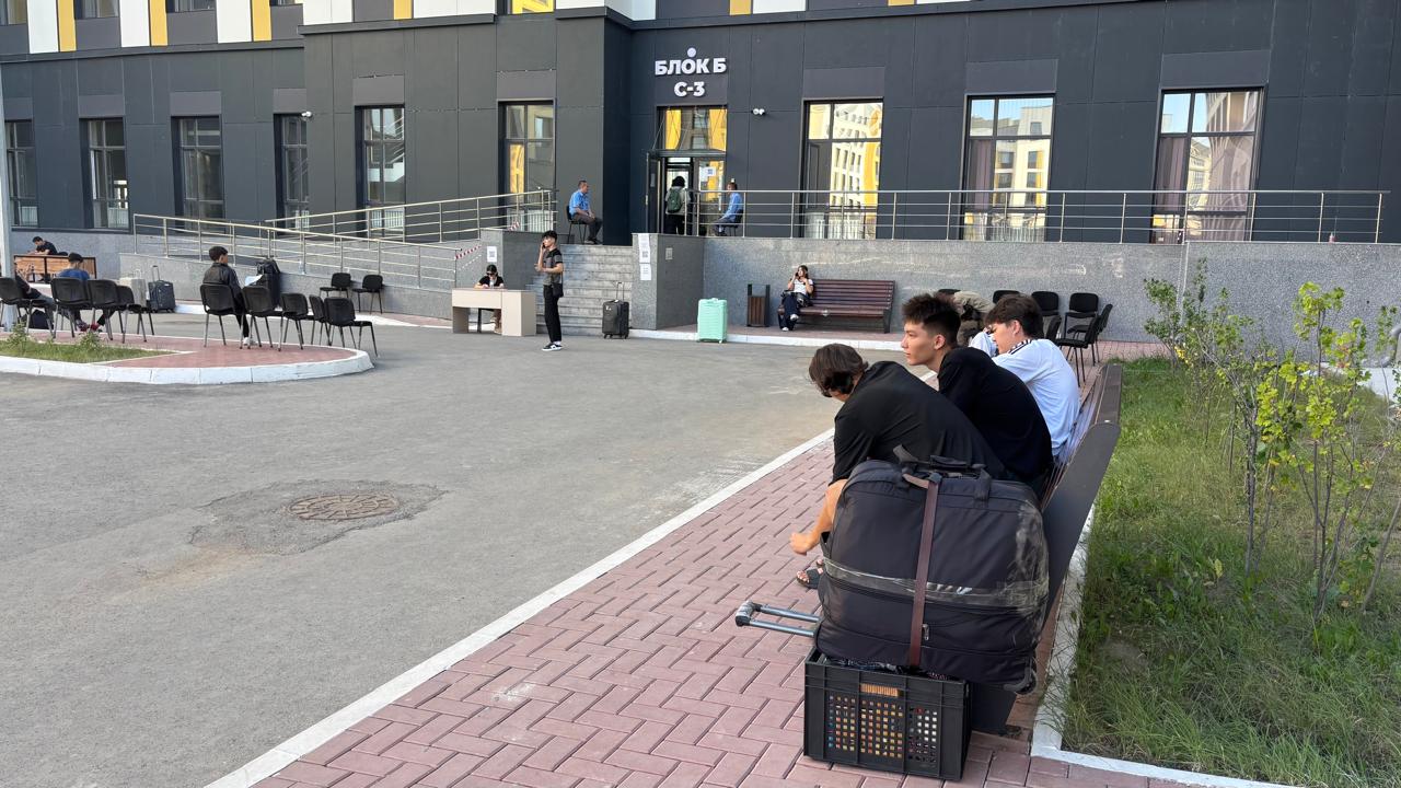 Үлкен волосатые письки в сперму